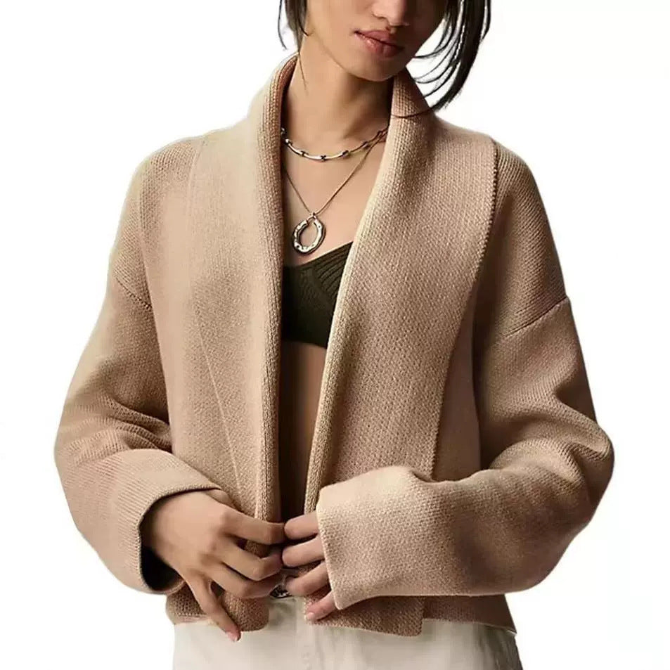 Cardigan en maille avec col écharpe élégant et facile à assortir